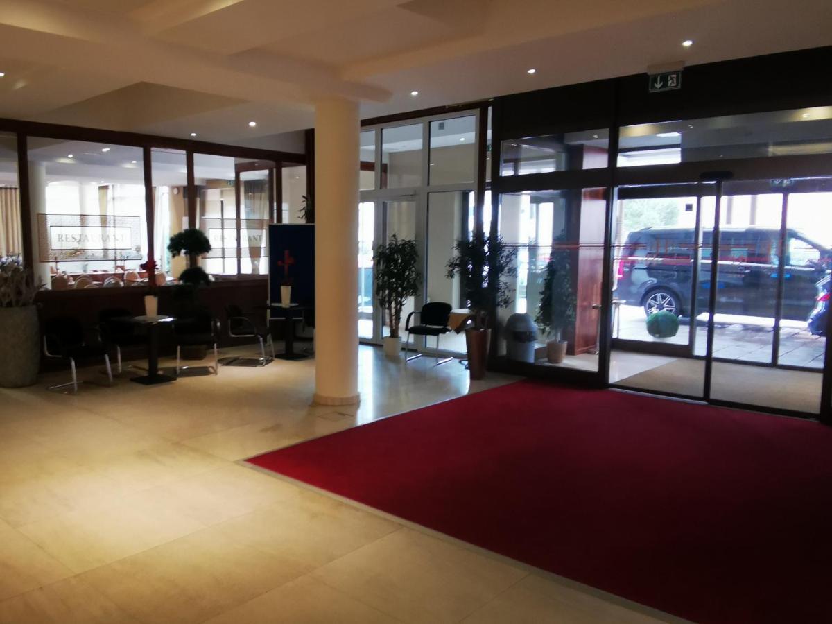 Hotel Hanseatischer Hof Любек Экстерьер фото
