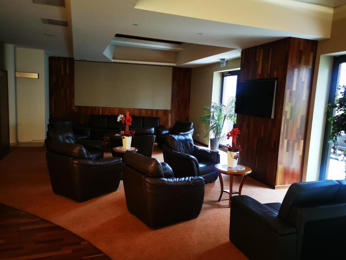 Hotel Hanseatischer Hof Любек Экстерьер фото