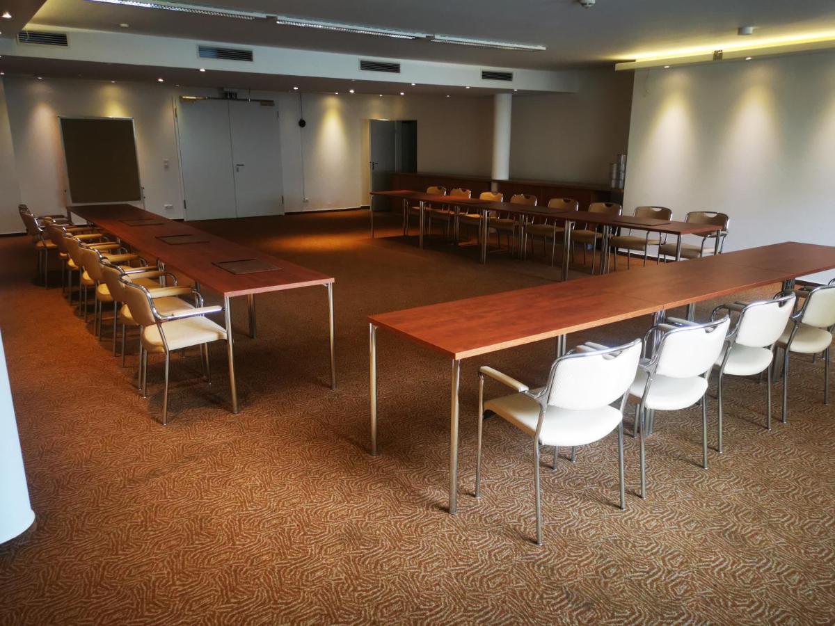 Hotel Hanseatischer Hof Любек Экстерьер фото