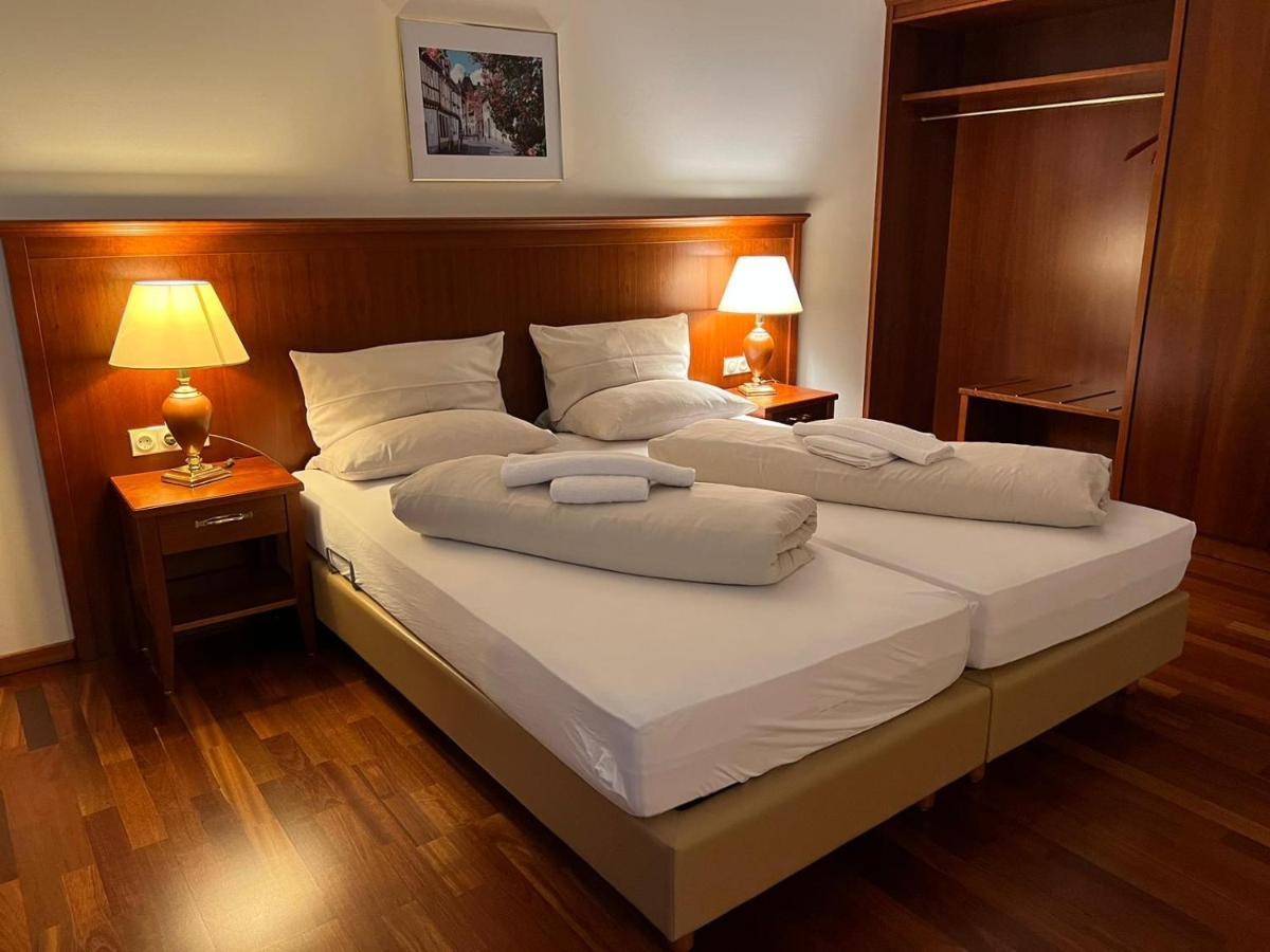 Hotel Hanseatischer Hof Любек Экстерьер фото
